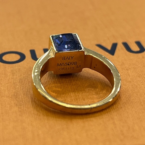 Louis Vuitton Gamble Dice Ring Gold with Purple Crystals, size Medium - Picture 3 of 5